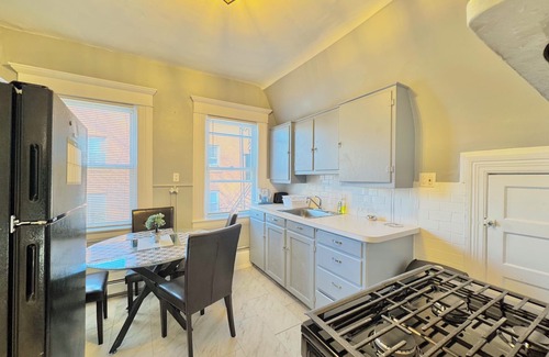 Weehawken Apartment | Waterfront NYC skyline views spacious 4 bedroom