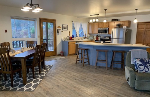 Ketchikan House | Waterfront only 2 miles from downtown! Sleeps 8. Amazing Views!