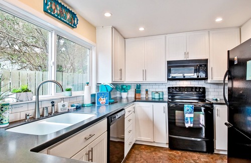 Freeland Cottage | Waterfront paradise with private beach, hot tub, & sound views - dogs OK