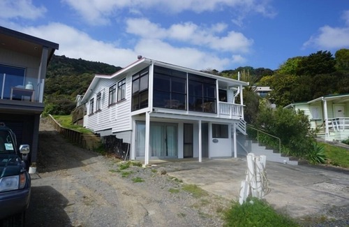 Whangarei Heads House | Waterfront property with unlimited views