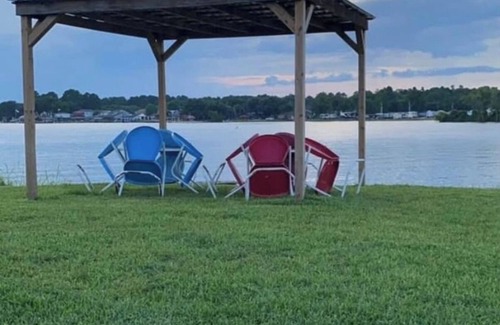 Willis House | Waterfront RV Space A