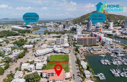 South Townsville Apartment | Waterfront Stay