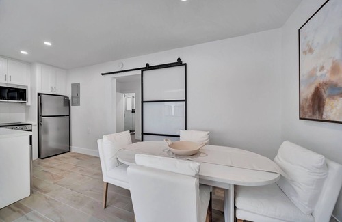 Coral Ridge Apartment | Waterfront Unit #3 20 Min Walk to Beach Shops and Restaurants