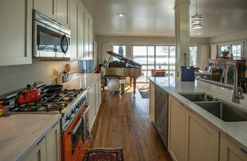 Canandaigua House | waterfront