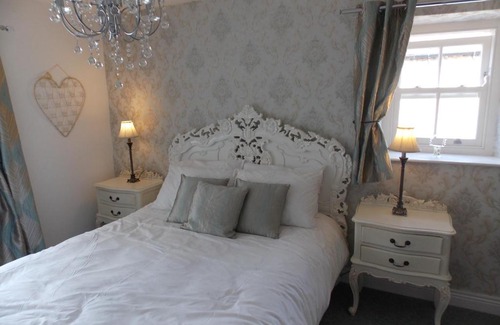 Barnard Castle House | Waterloo Cottage
