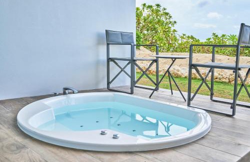 Miyakojima Hotel | Watermark Hotel Okinawa Miyakojima