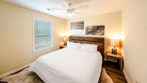 Waves Apartment | Watermen's Cabana 1B - 2-Bed, 1-Bath Apartment - Walk To BEACH Access & PET Friendly!