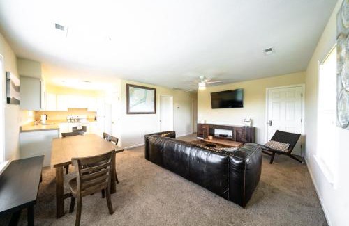 Waves Apartment | Watermen's Cabana 1C - 3-Bed, 2-Bath Apartment - Walk To BEACH Access & PET Friendly!