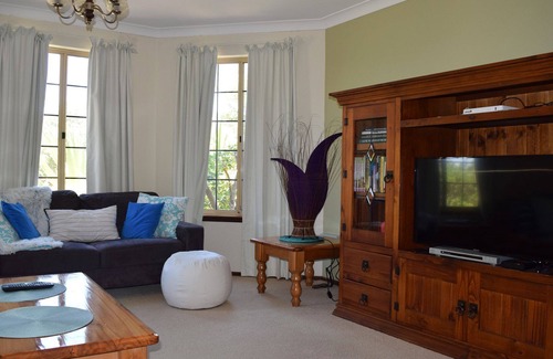 Silver Sands House | Watersun Beach House - Mandurah