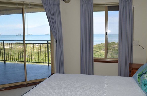 Silver Sands House | Watersun Beach House - Mandurah