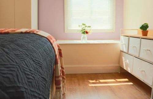 Watford Apartment | Watford Town Nice Apartment