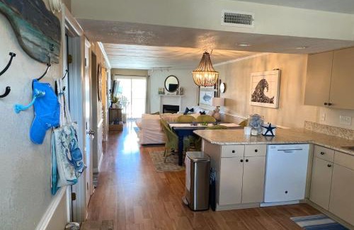 South Nags Head Apartment | Waves for Days