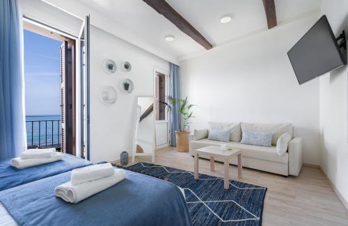 Halepa House | Waves - Seaside Escape