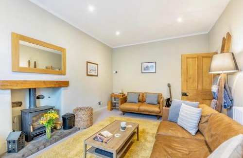 Carperby House | Wayside