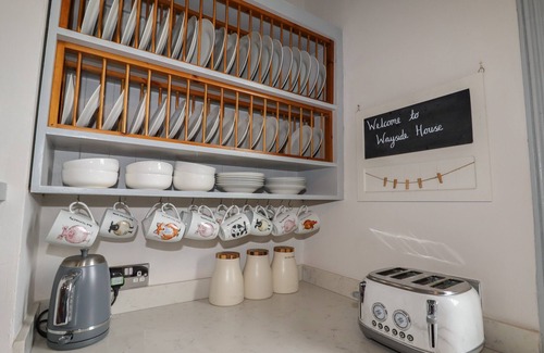 Craven Arms House | WAYSIDE HOUSE, pet friendly, with hot tub in Aston On Clun