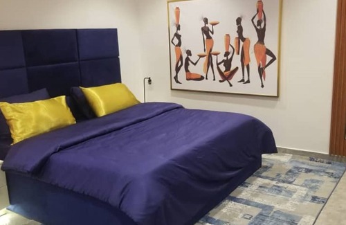 Ajah Apartment | We are vintage, yet retro, a blend of antique and modern styles for your comfort