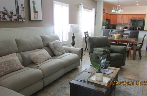 San Tan Valley House | We invite you to our Casa in the Sonoran Desert, nestled in San Tan Valley.