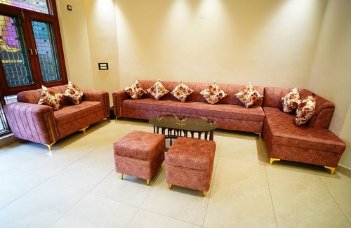 Delhi Villa | Wedding Stay, Relaxing Family Getaway, Short Duration Events