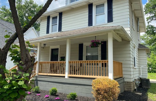 Lima House | Weekly or monthly. Doctors/nurses, refinery, out-of- town contractors welcome.