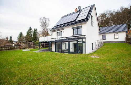 Prossen House | Weinberghaus Prossen, Haus mit Sauna und Whirlpool für maximal 8 Personen