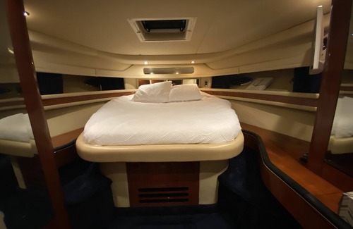 West Little Havana Boat Rental | Welcome aboard Carpe Diem Yacht