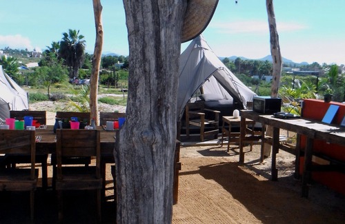 Todos Santos RV Rental | Welcome to Camp - Santos
