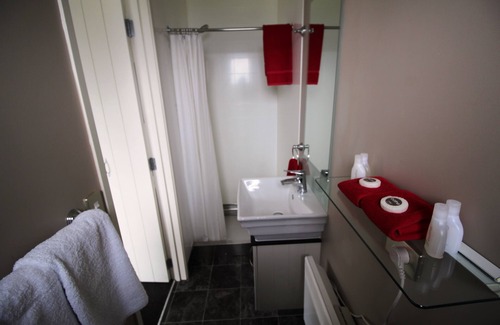 Queenstown City Centre Ski Chalet | Welcome To Chalet Queenstown