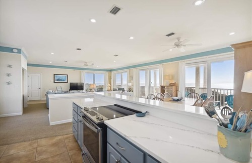 Sea Palm Village House | Welcome to Dreams So Real!