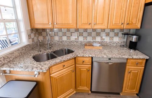 Bay Isle House | Welcome to Our Siesta Sunshine