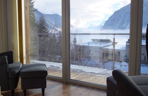 Oetz House | Welcome to our "Skiblume" holiday home
