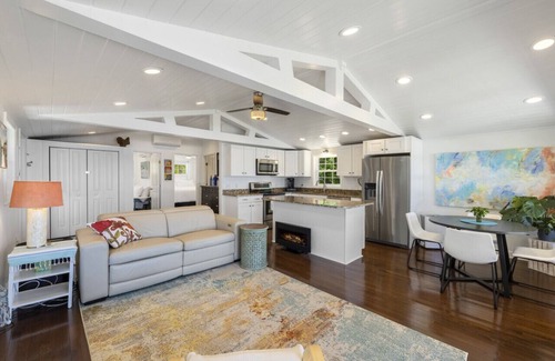Cedar Key House | Welcome to Sunrise Cottage Stilt House: A Serene Waterfront Retreat