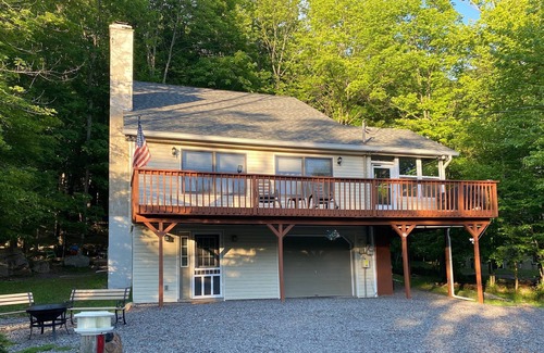 Lake Ariel House | Welcome to the Eagles House Brand New Hot Tub Fire pit, fireplace, game room,