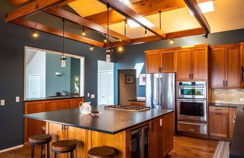 Freeland House | Welcome to The Good Place on Whidbey Island!