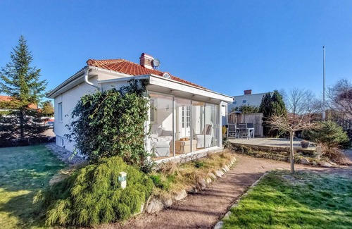 Hoganas House | Welcome to this family holiday home in the centre of the popular coastal town of Höganäs.