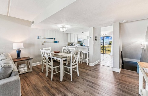 St. George Island House | Welcome to Villa E-5!