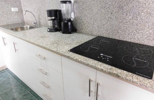 La Mariscal Apartment | Welcoming 2-bedroom 2 beds apartment with WiFi in Quito