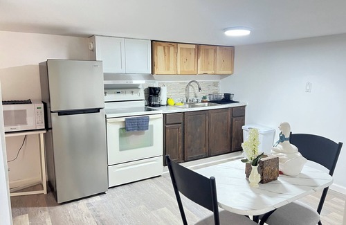 Vestal House | Welcoming 2-bedrooms cute house in Vestal.