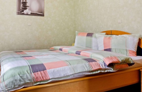 Meisdorf Apartment | Welcoming Apartment in Meisdorf with Terrace