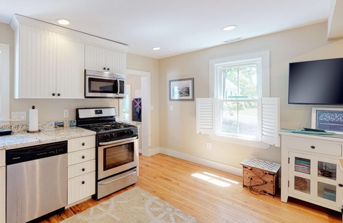 Cotuit House | Welcoming home on Main St. with screened porch & large yard - 1 dog OK