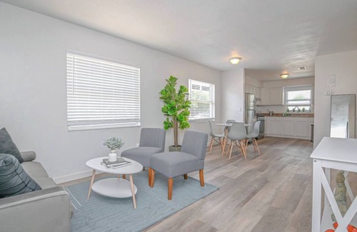 North Hyde Park House | Welcoming The Bayside Retreat Tampa Unit A - 2 bedrooms 1 bathroom
