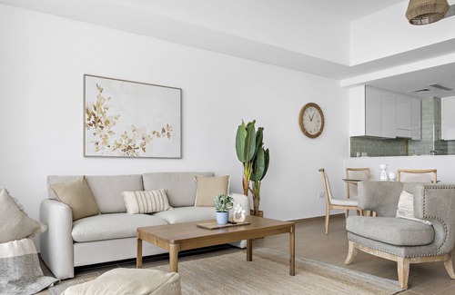 Abu Dhabi Apartment | WelHome - Urban Tranquil Retreat In The Heart of Yas Island