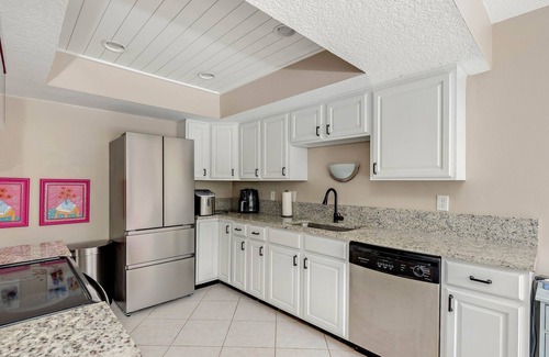 Sawgrass Condo | Well appointed furnished vacation pool home in PV Beach Sawgrass Country Club.