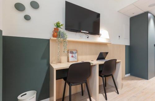 Zona Farini Apartment | Well-located Campus Rooms Near City Park