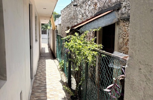 Merida Municipality Apartment | Well located studio near Paseo Montejo. Ideal for rest or home office