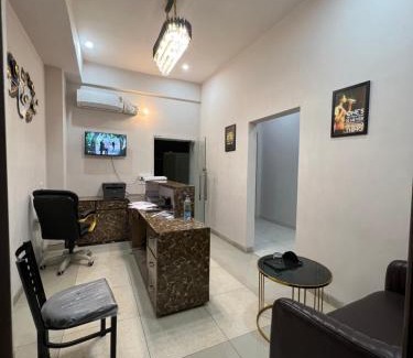 Ludhiana Hotel | Wellawing Residency