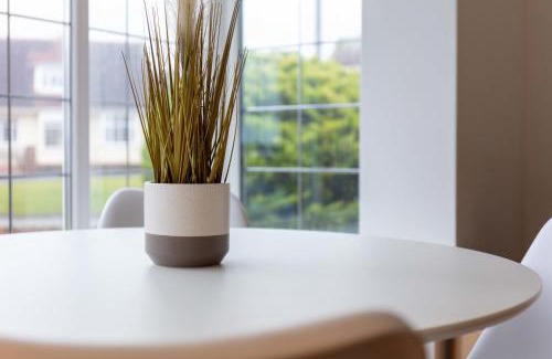 Ayr House | Wellington View - Donnini Apartments