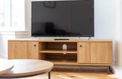 Ayr House | Wellington View - Donnini Apartments
