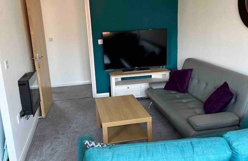 Preston Apartment | Wembley Apartment 5 min walk to underground & 15 min walk to Wembley stadium.