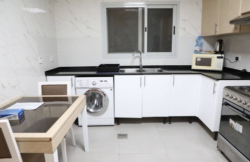 Al Mankhool Apartment | Wescott Plaza Hotel Apartment