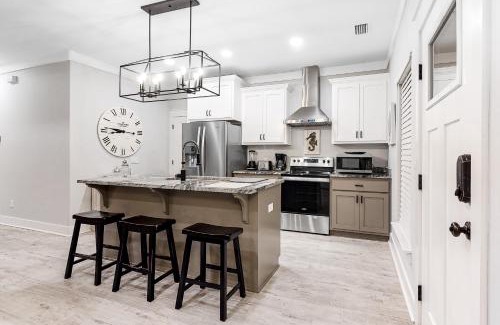 West Panama City Beach House | West End Beach Cottage